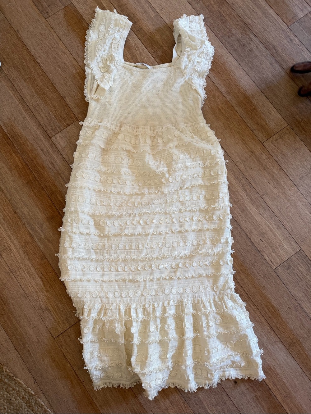 Marie Oliver • Ivory Lace Textured Maxi Dress